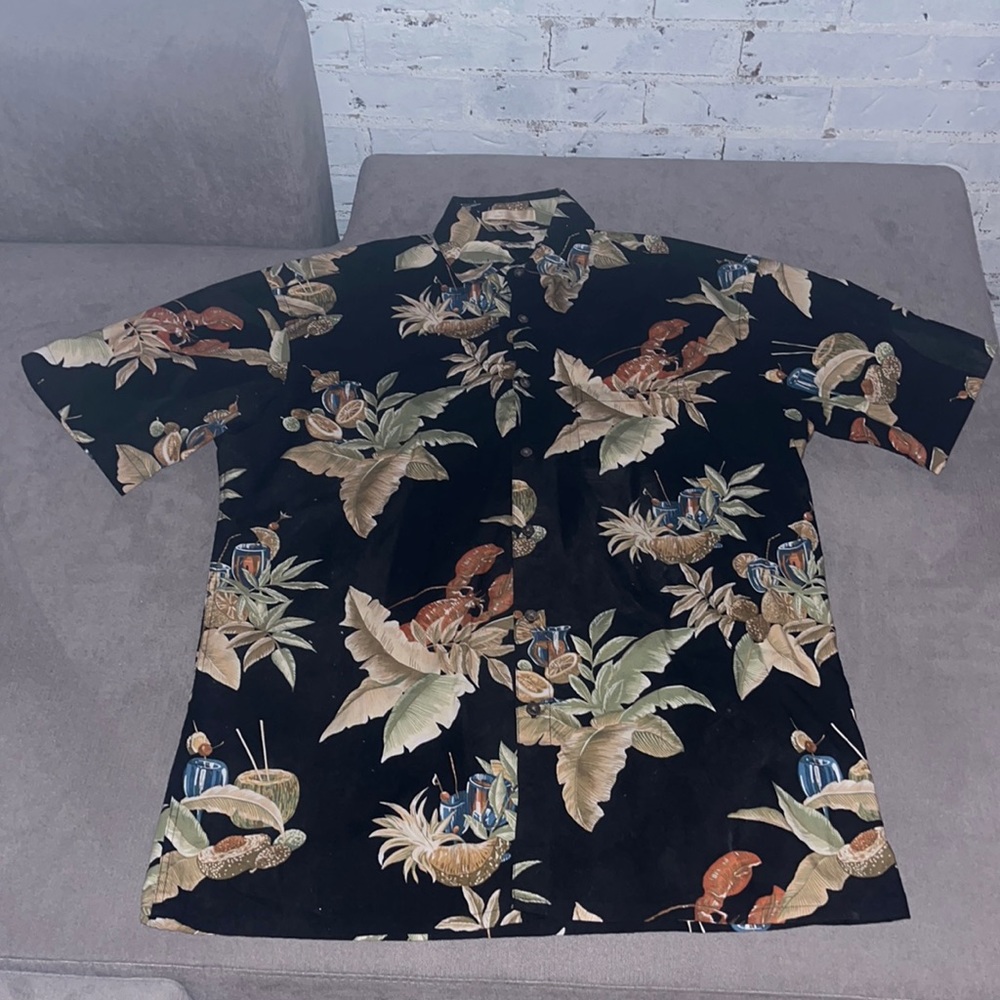 Campia Black Hawaiian Shirt